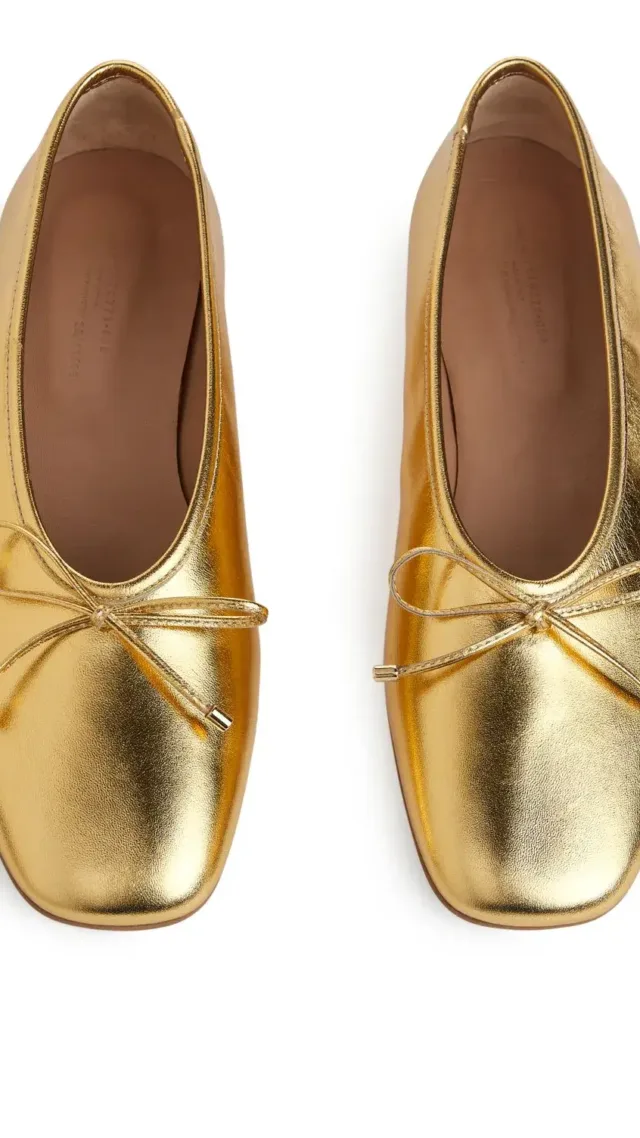 Arket leather ballerinas gold